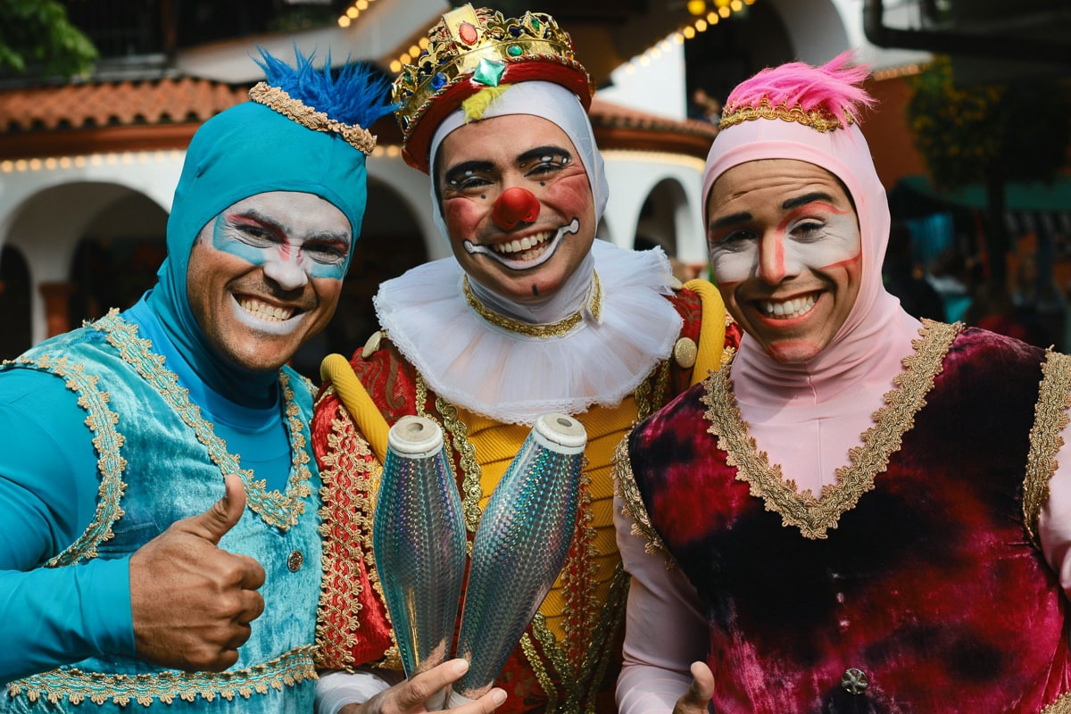 fun sober halloween costumes substance use disorder recovery treatment support southern california
